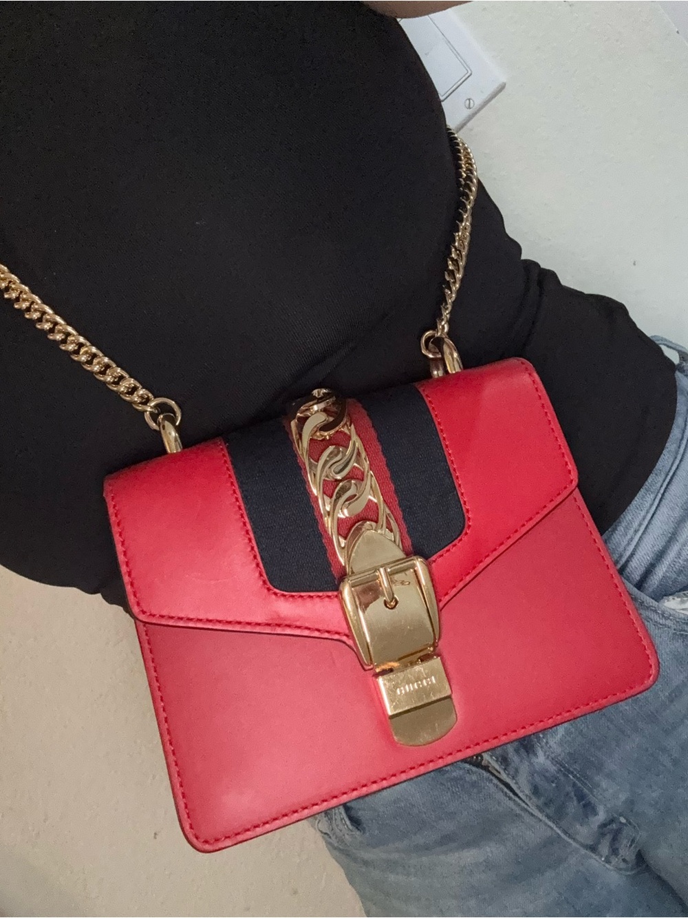 Gucci Sylvie Chain Bag in Hibiscus Red calf skin Leather. ✅AUTHENTIC✅ - Picture 12 of 14